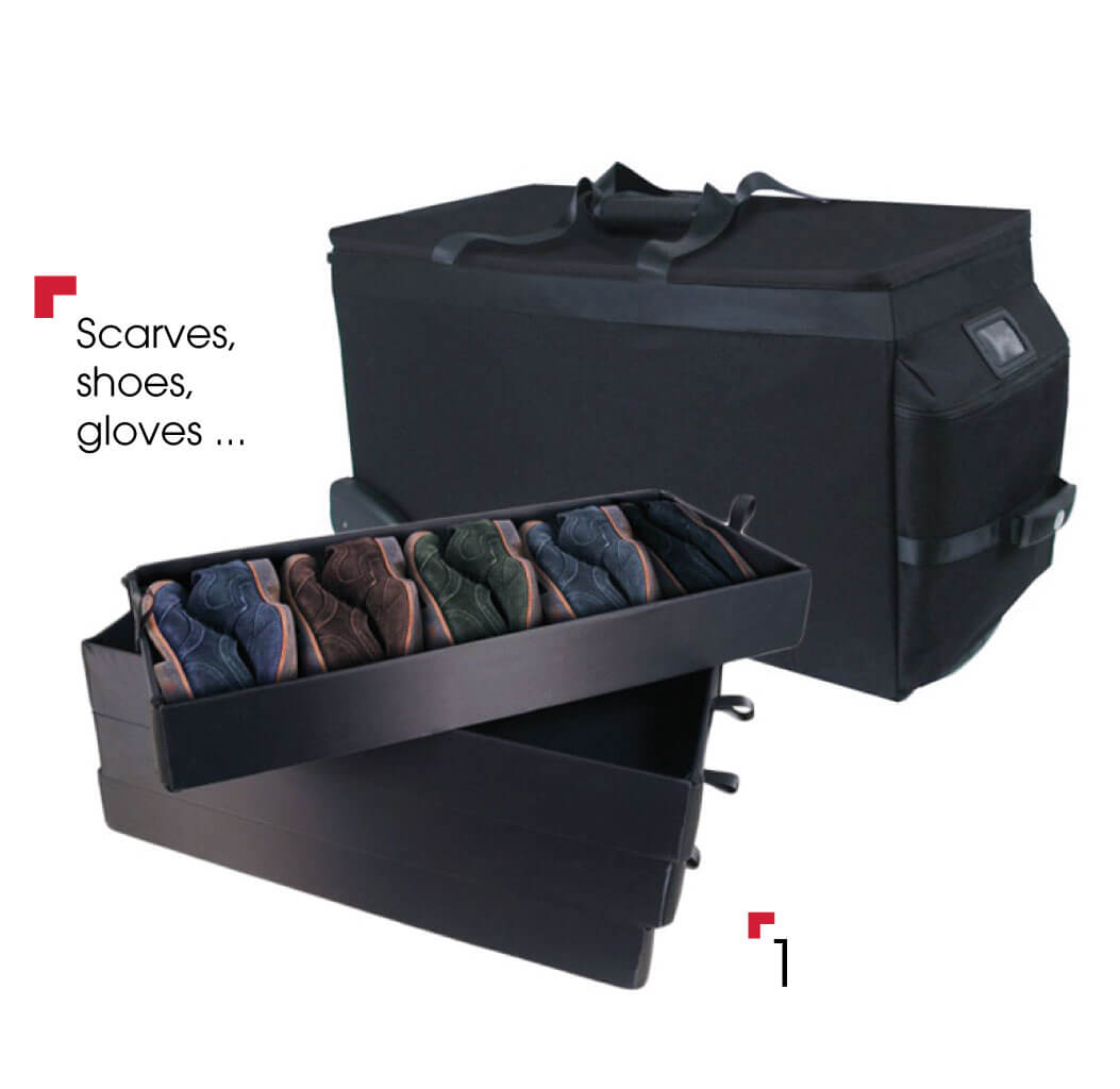 accessory bag with 4 trays